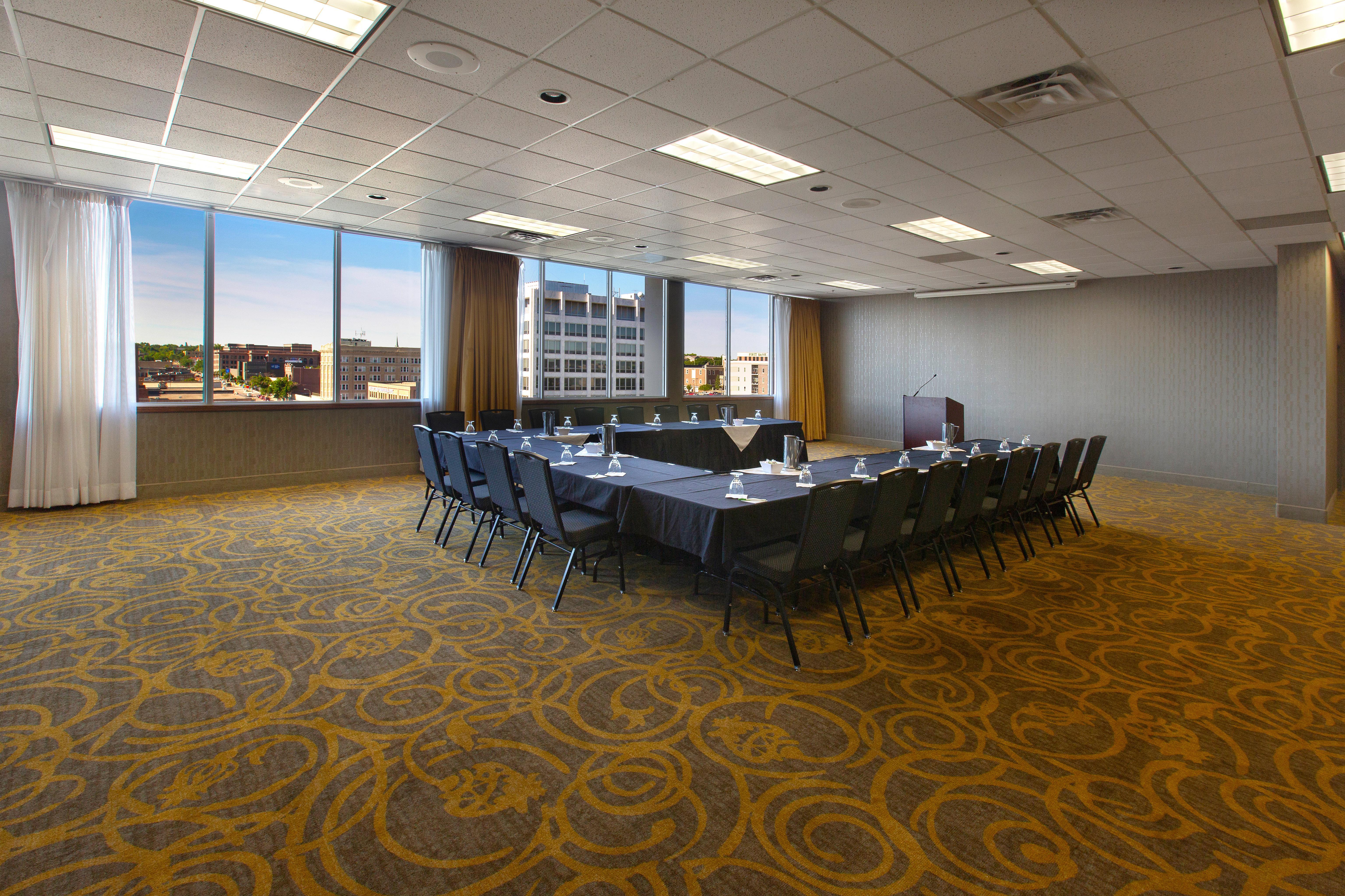 Holiday Inn Sioux Falls-City Center By Ihg Buitenkant foto